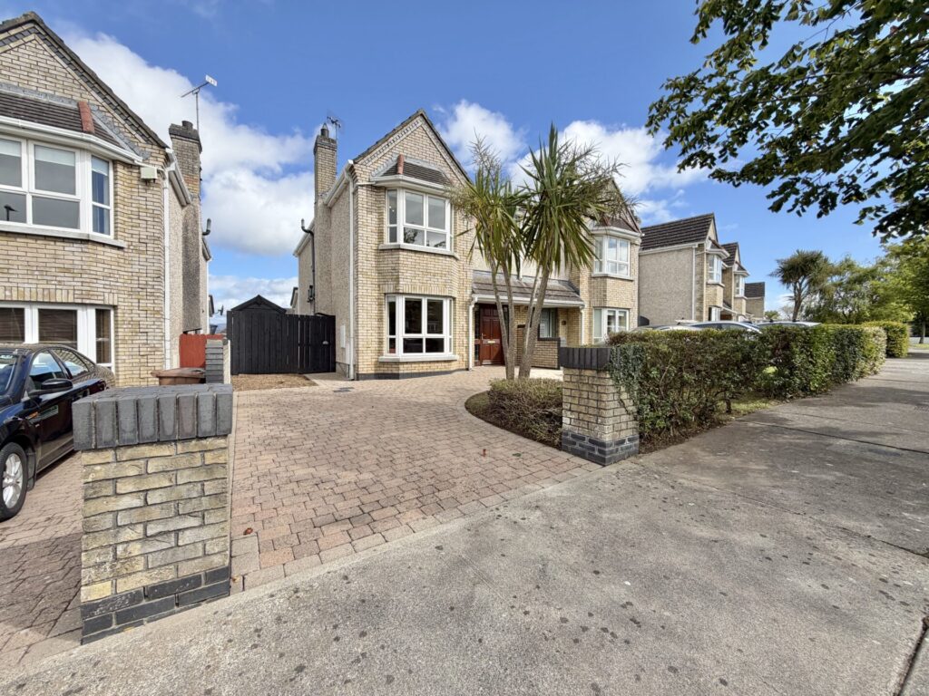 7 Marine Crescent, Blackrock Cove, Blackrock, Co. Louth – A91 AE98 7 Marine Crescent, Blackrock Cove, Blackrock, Co. Louth – A91 AE98