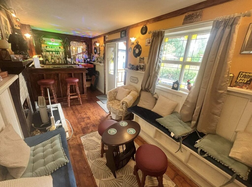 Hillview House, Greatwood, Ardee, Co. Louth, A92V5W7