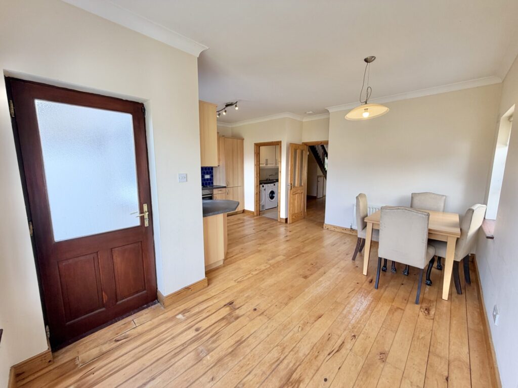 7 Marine Crescent, Blackrock Cove, Blackrock, Co. Louth – A91 AE98 7 Marine Crescent, Blackrock Cove, Blackrock, Co. Louth – A91 AE98